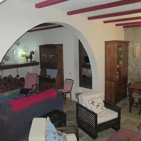 Rivas House